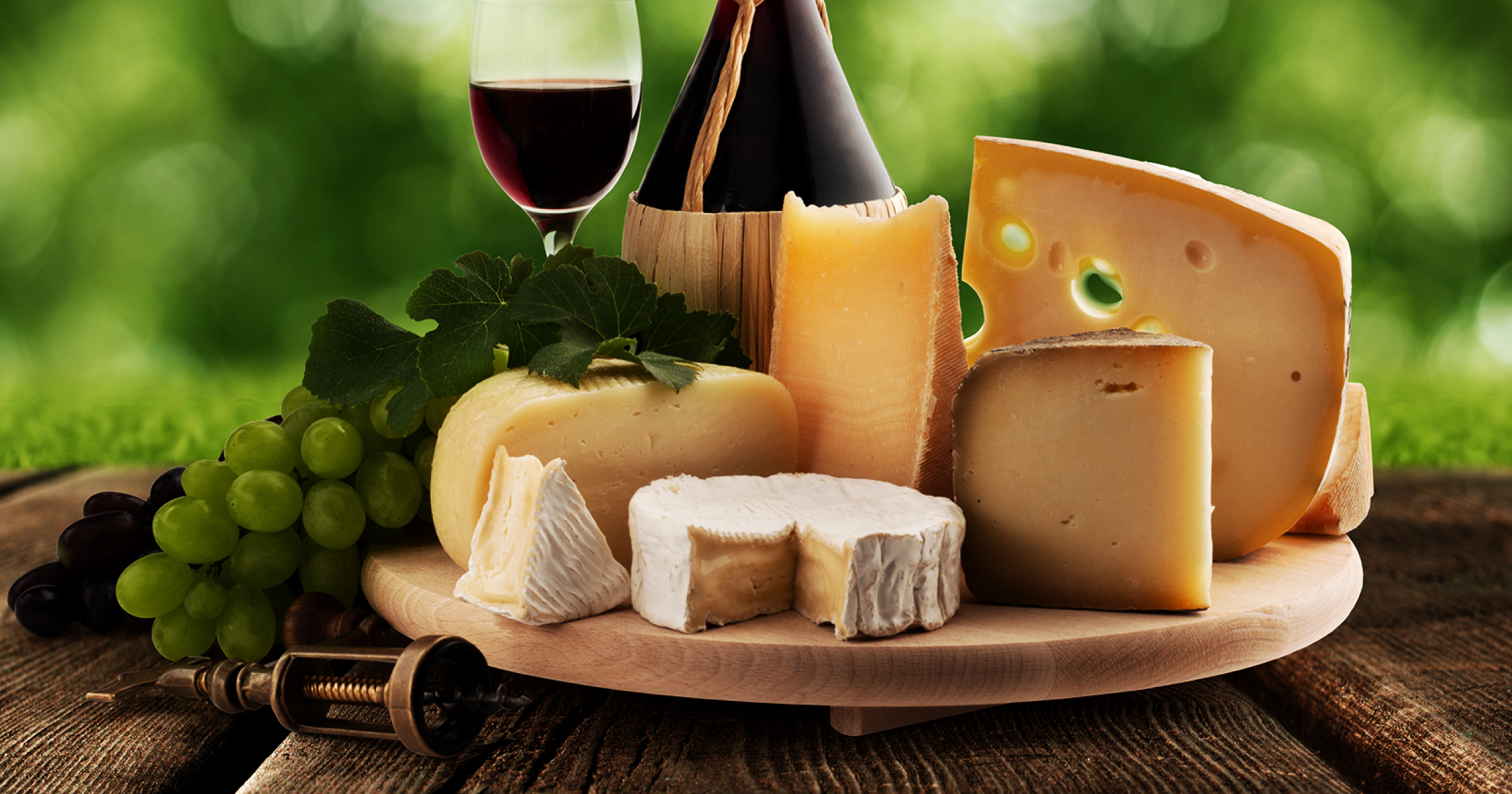 ソムリエとチーズプロフェッショナルが選ぶチーズに合うワイン10選～王道編～