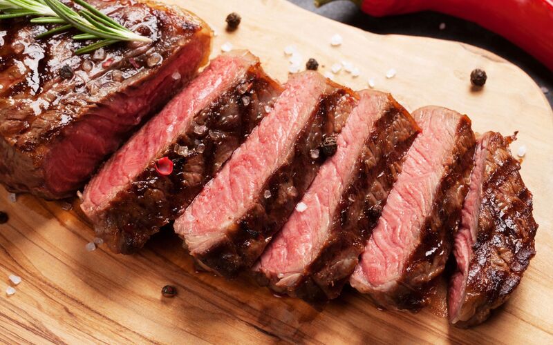 肉料理にぴったりのワイン特集│プロが選んだおすすめペアリング