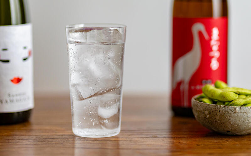 日本酒の炭酸割り『日本酒ハイボール』の作り方・おすすめ銘柄
