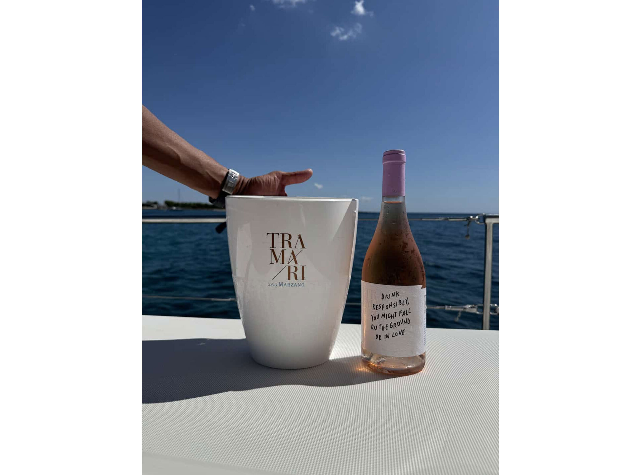 STORY web　太陽と海が織りなす、大人の南イタリア旅― 「サン・マルツァーノ」で出合う、ワインと美しい時間 ―