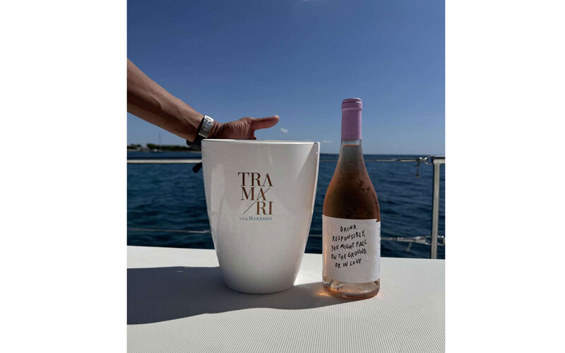 STORY web　太陽と海が織りなす、大人の南イタリア旅― 「サン・マルツァーノ」で出合う、ワインと美しい時間 ―