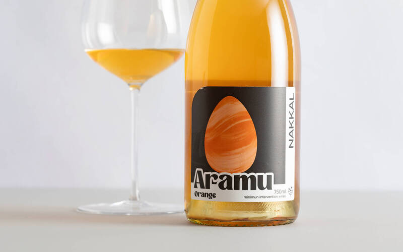 ウルグアイSO2無添加オレンジ!プロジェクト・ナッカルより「ナッカル シンプル ペット・ナット オレンジ2024」、「ナッカル アラム ソーヴィニヨン・グリ2025」の2商品が新発売